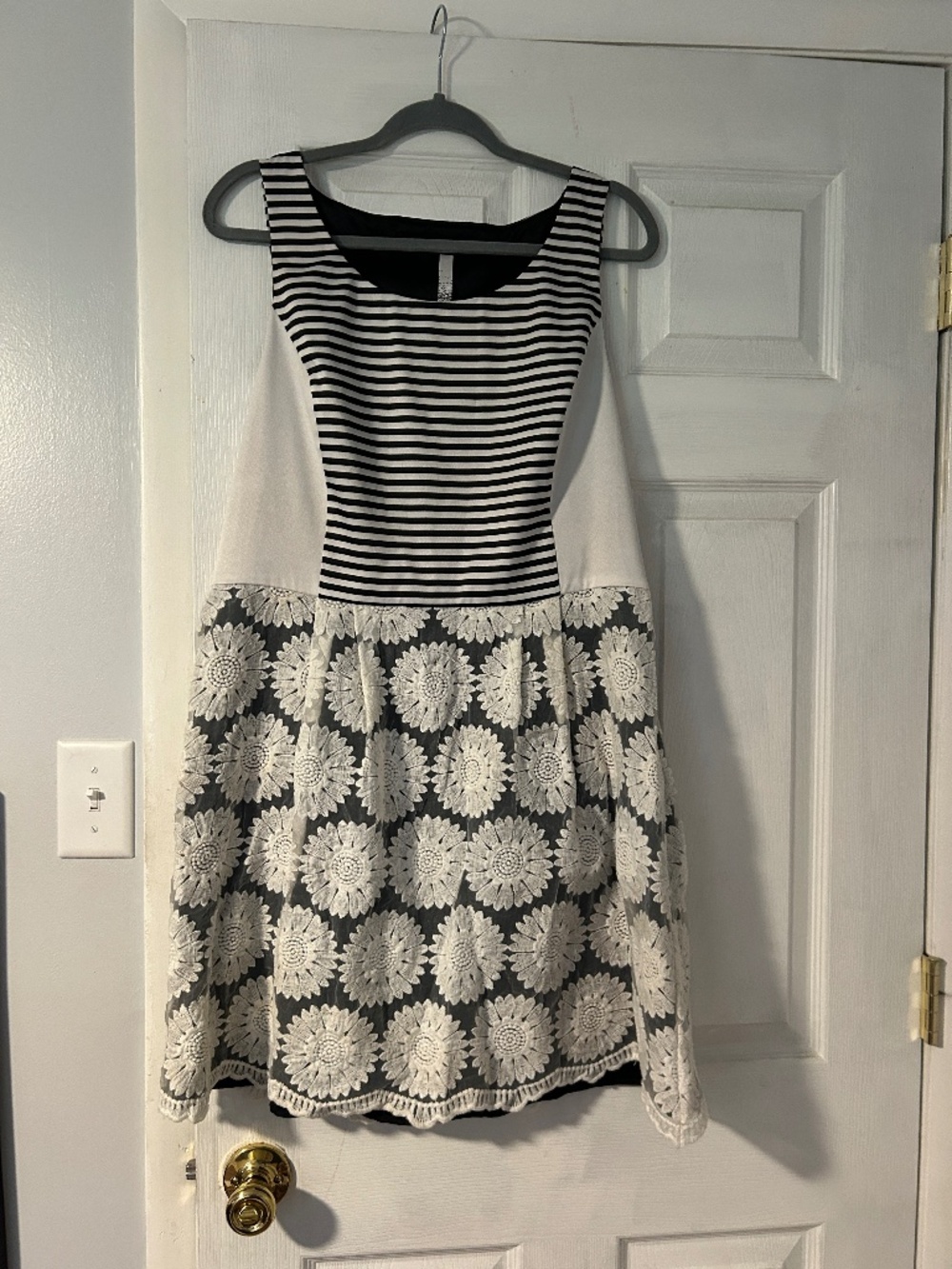 Kenzie Cocktail Dress - Size XL